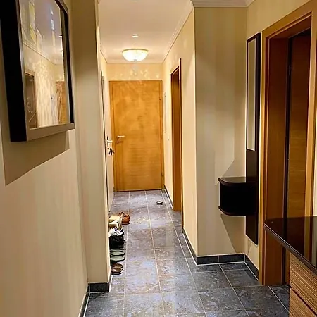 Apartment Zwischen Und Stadt
