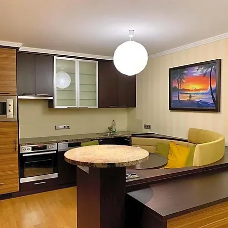Apartment Zwischen Und Stadt Klagenfurt am Woerthersee